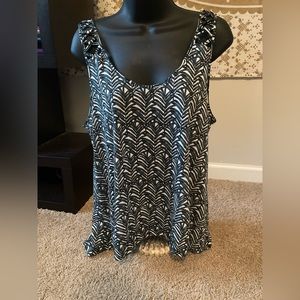 H&M Sleeveless Blouse. Size Medium.
